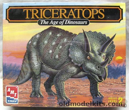 AMT Triceratops Dinosaur, 8737 plastic model kit